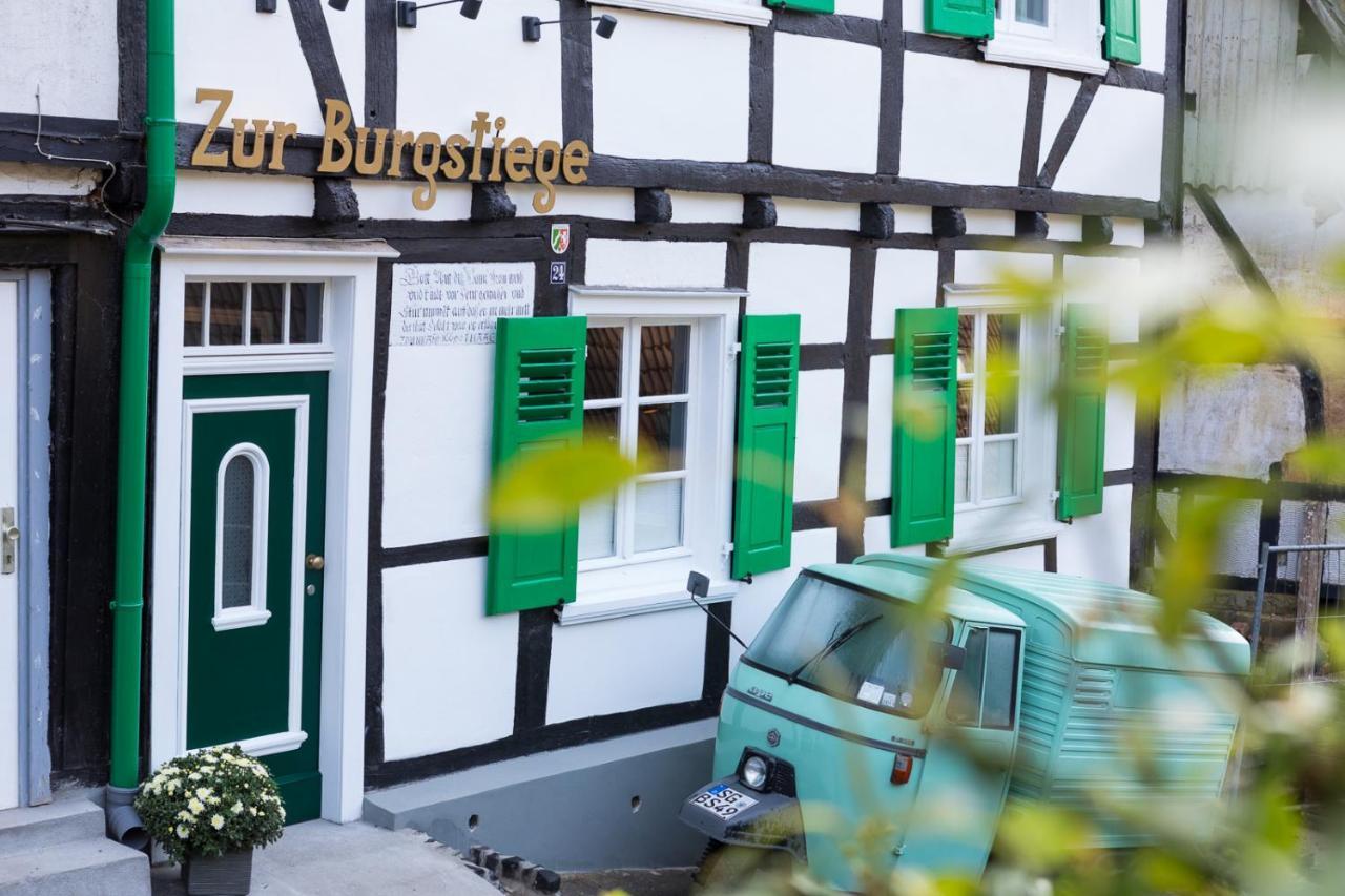 Hotel Zur Burgstiege à Solingen Extérieur photo
